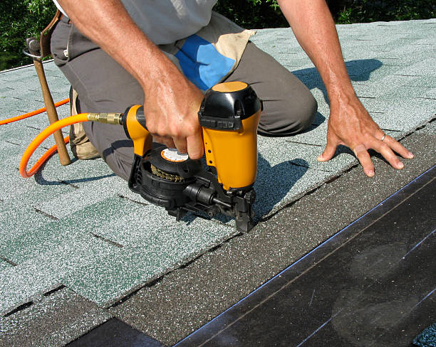 Best Shingle Roofing Installation  in Walnutport, PA